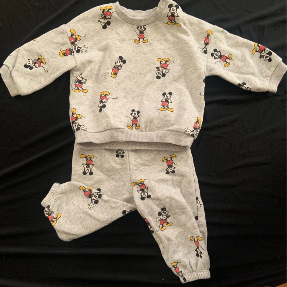 H&M Gray Disney Sweatshirt and Pants Set